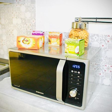 Rianna House B&B Napoli Bagian luar foto
