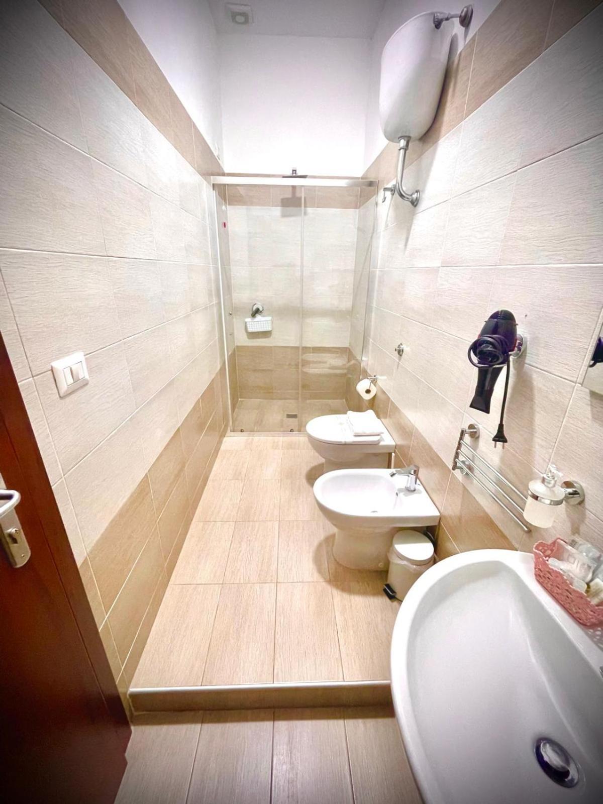 Rianna House B&B Napoli Bagian luar foto