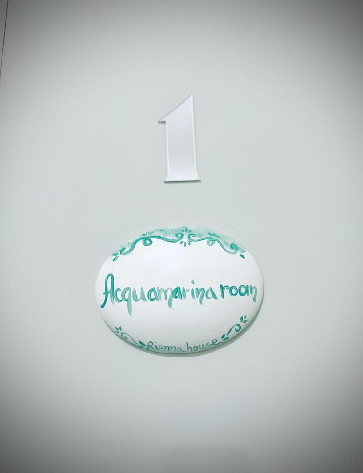 Rianna House B&B Napoli Bagian luar foto