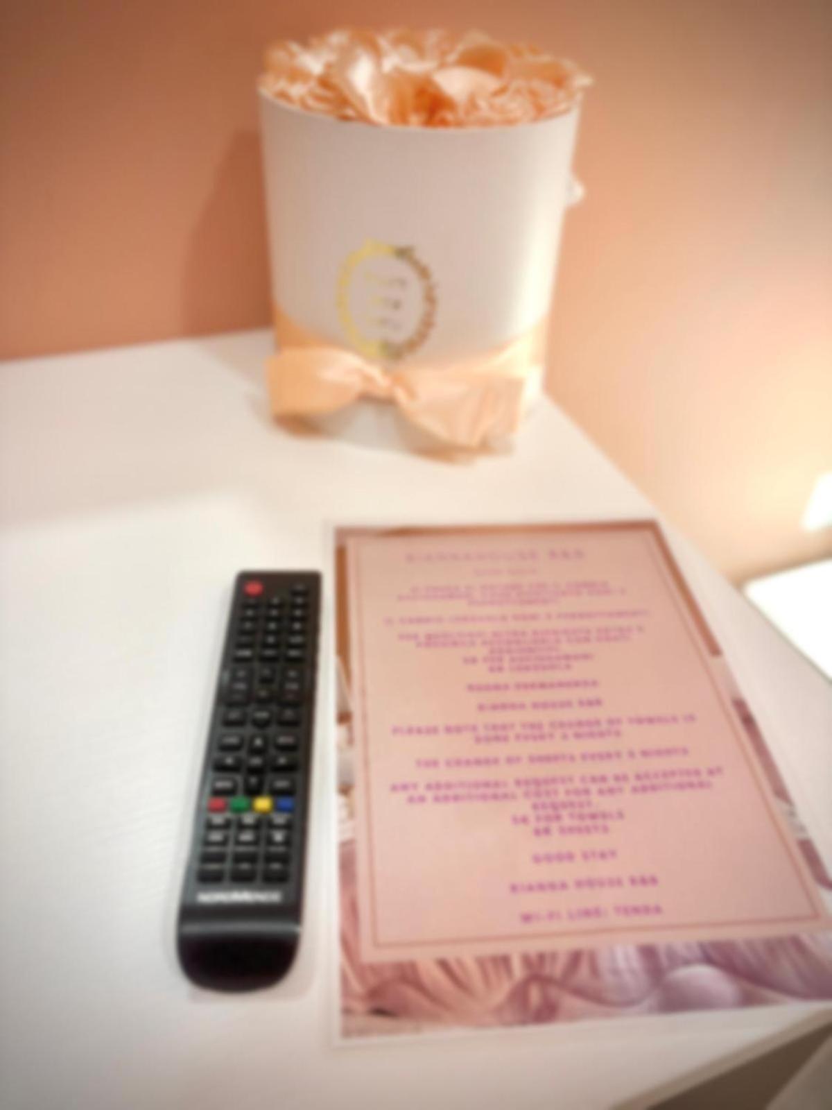 Rianna House B&B Napoli Bagian luar foto