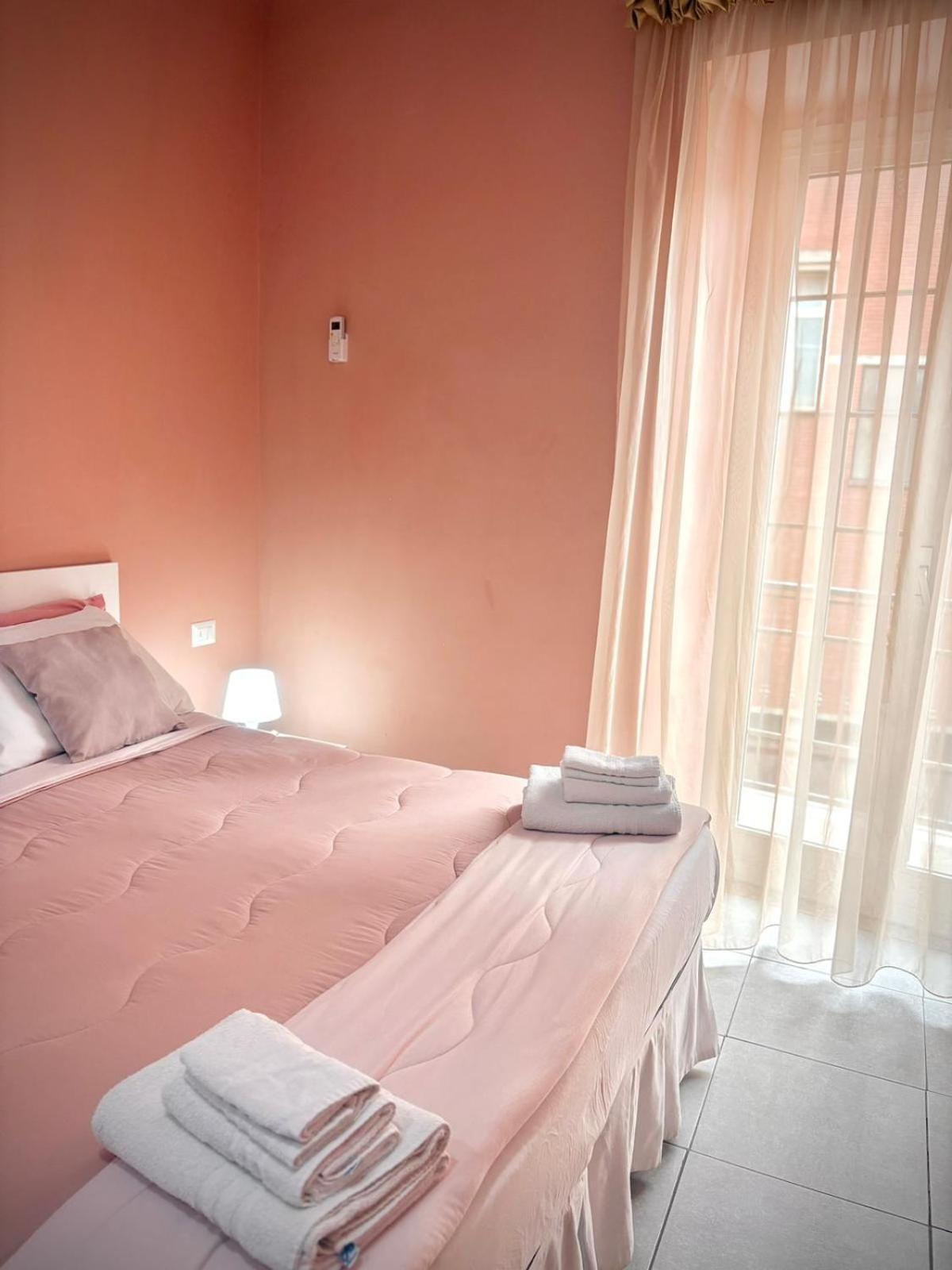 Rianna House B&B Napoli Bagian luar foto