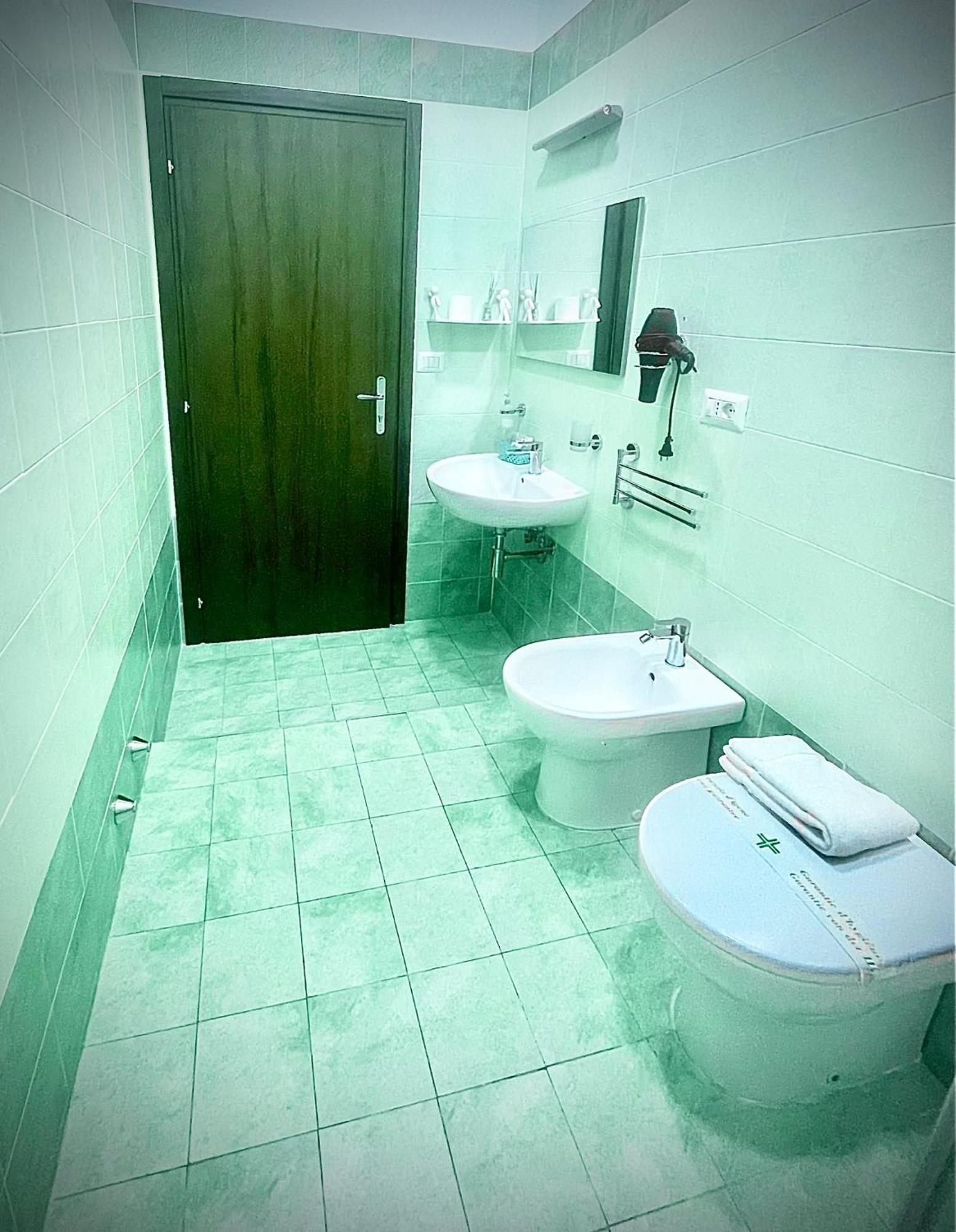 Rianna House B&B Napoli Bagian luar foto